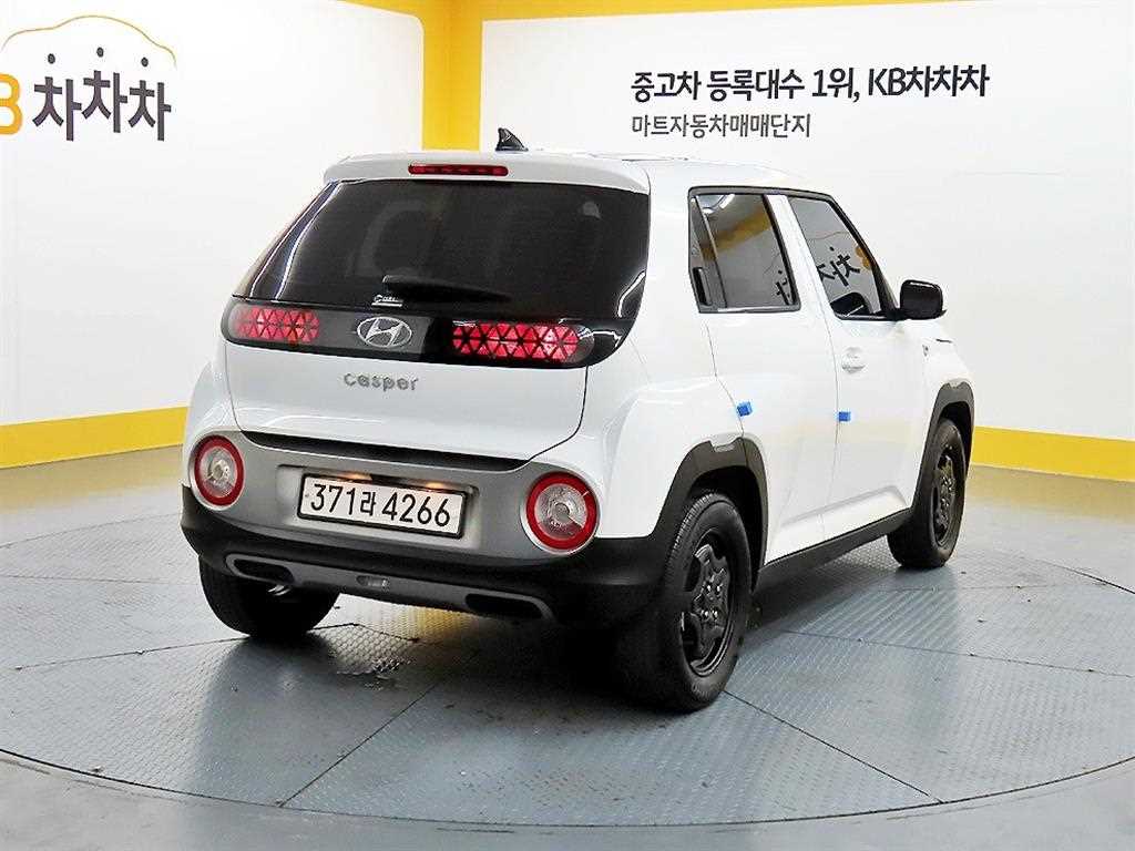 HYUNDAI Casper - Vista 5