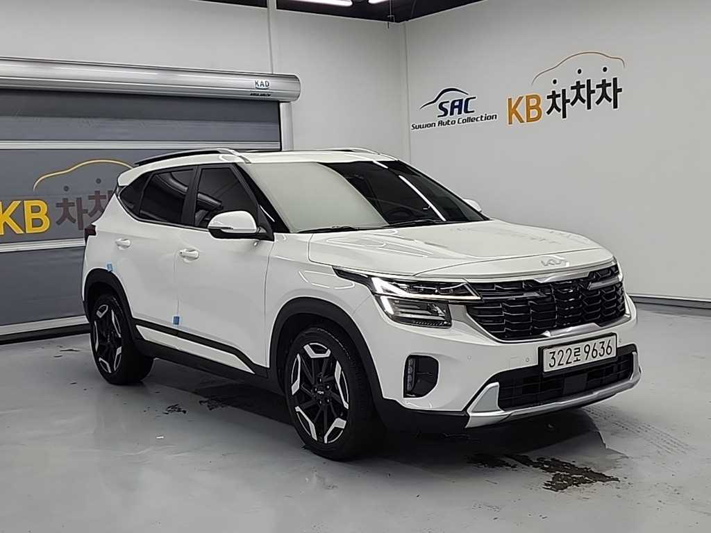 KIA Seltos - Vista 4