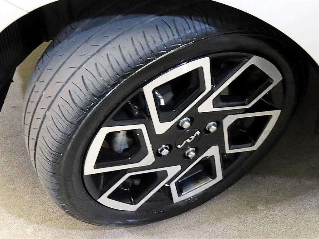 KIA Ray 2025 the color of pearl - Importación desde Corea - HF Imports Iquique - Foto 20