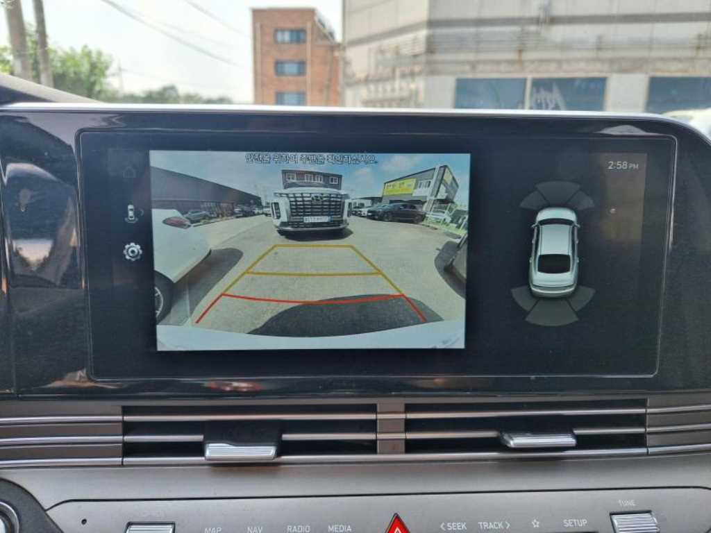 HYUNDAI Grandeur - Vista 10