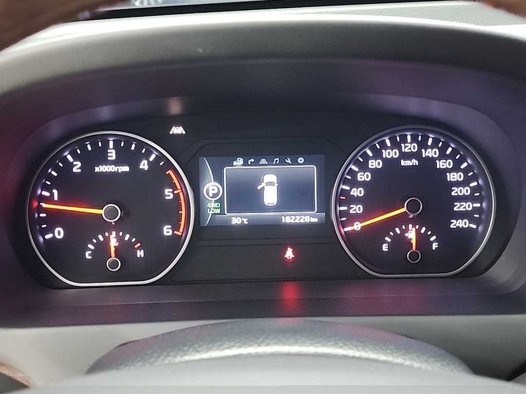 KIA Mohave - Vista 6