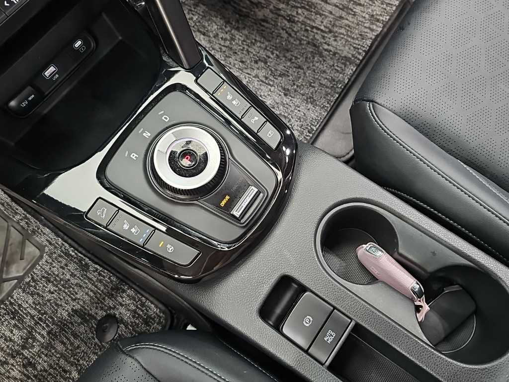 KIA Seltos - Vista 8
