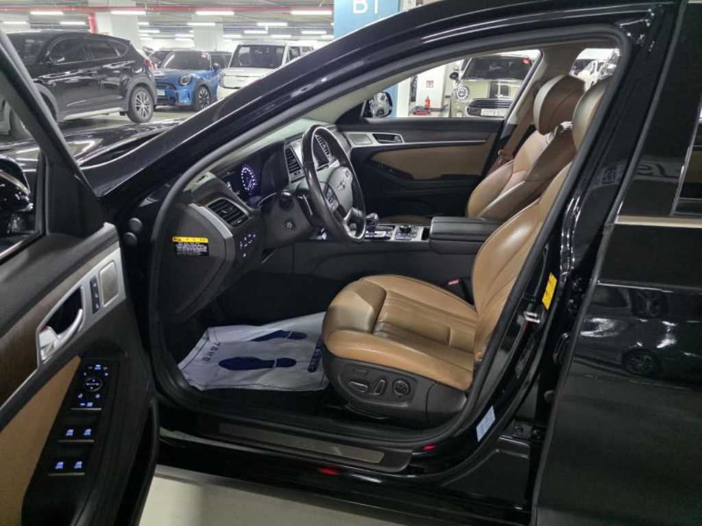 Genesis G80 - Vista 5