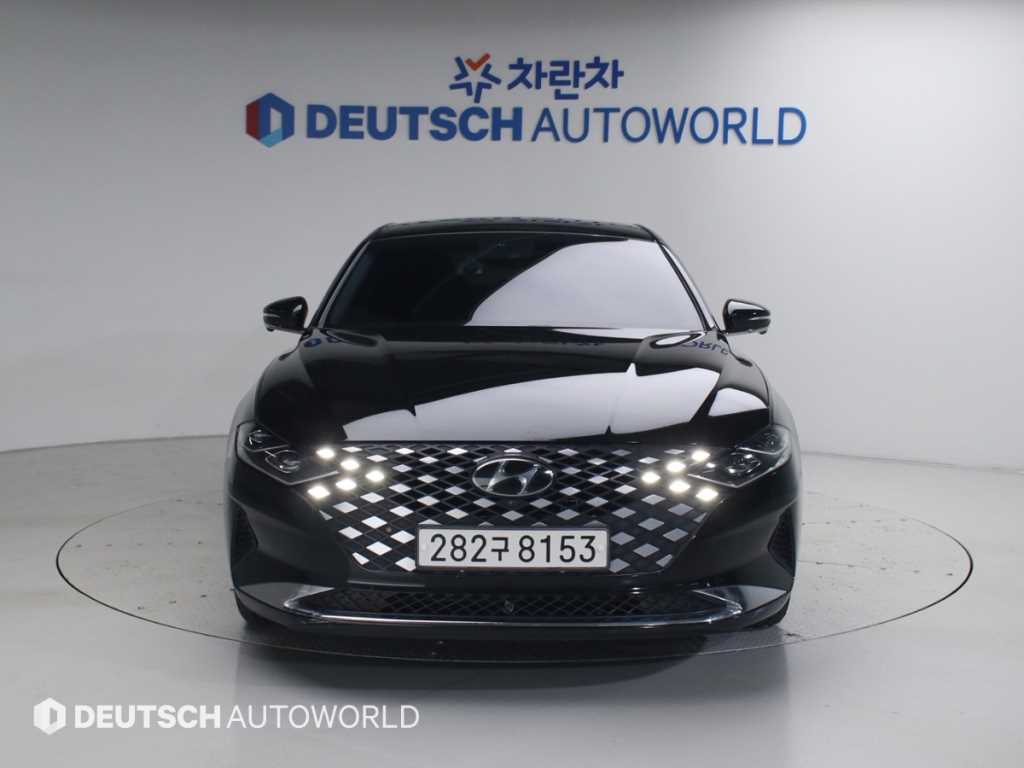 HYUNDAI Grandeur - Vista 3