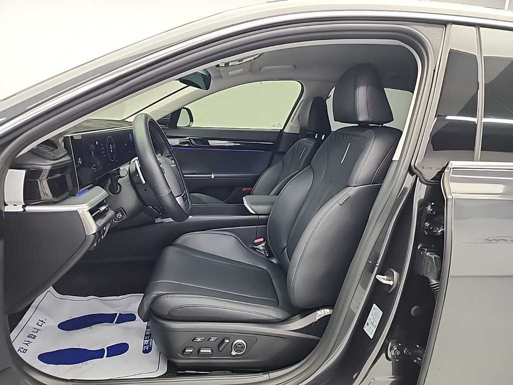 HYUNDAI Grandeur - Vista 11