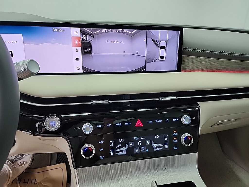 Genesis G80 - Vista 10