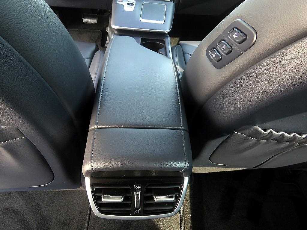 HYUNDAI Grandeur - Vista 9