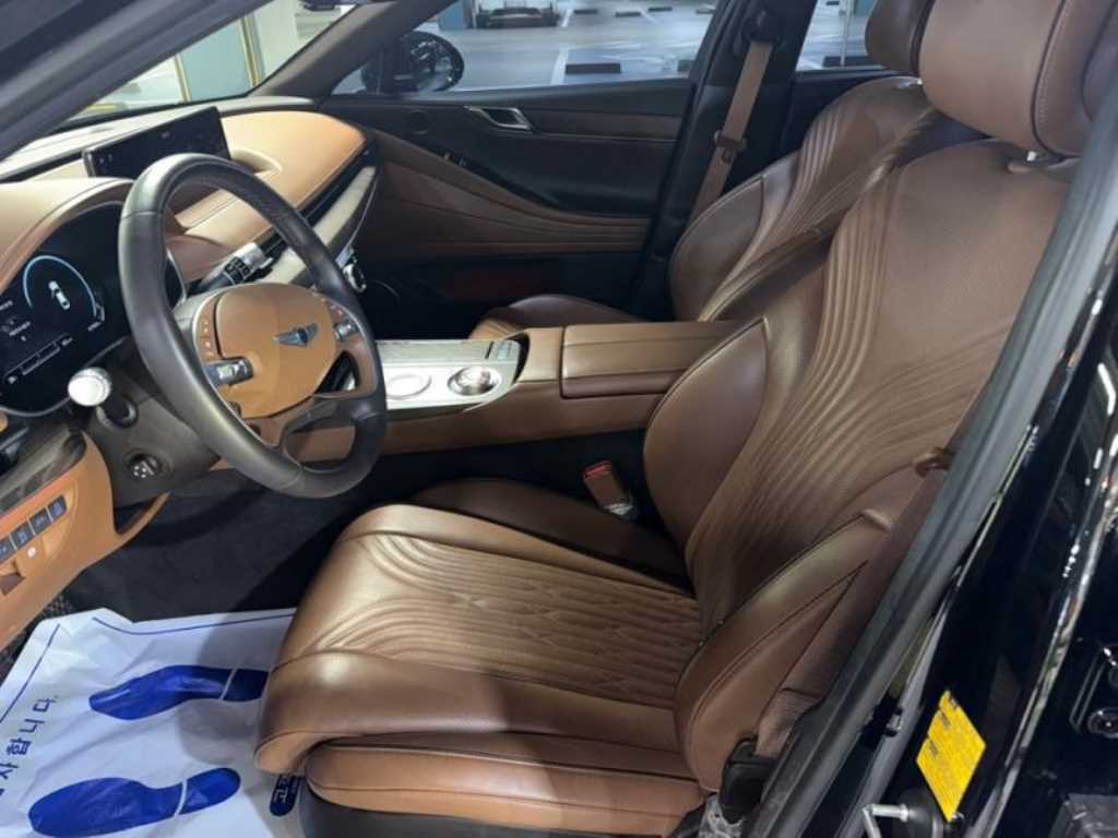 Genesis G80 - Vista 6