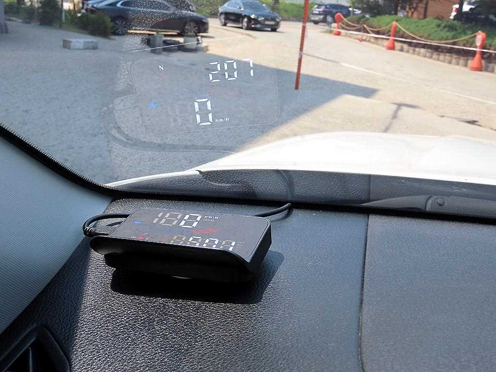 KIA Seltos - Vista 10