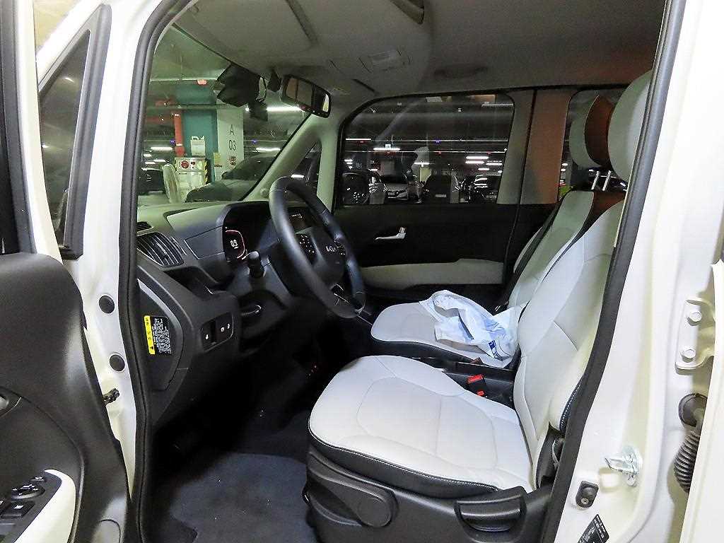 KIA Ray - Vista 7
