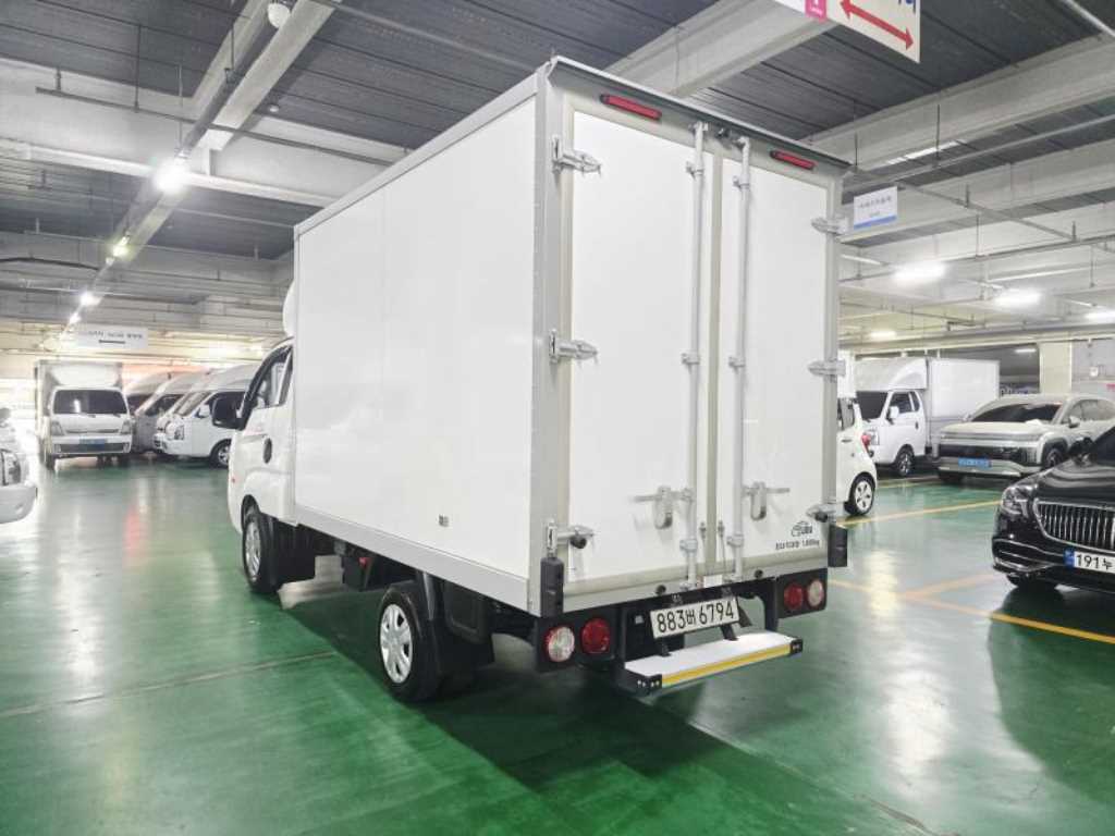 Small Truck Normal Box(High Deck) - Vista 9