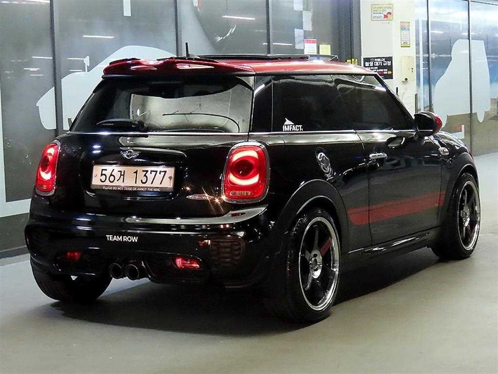 Mini Cooper - Vista 4