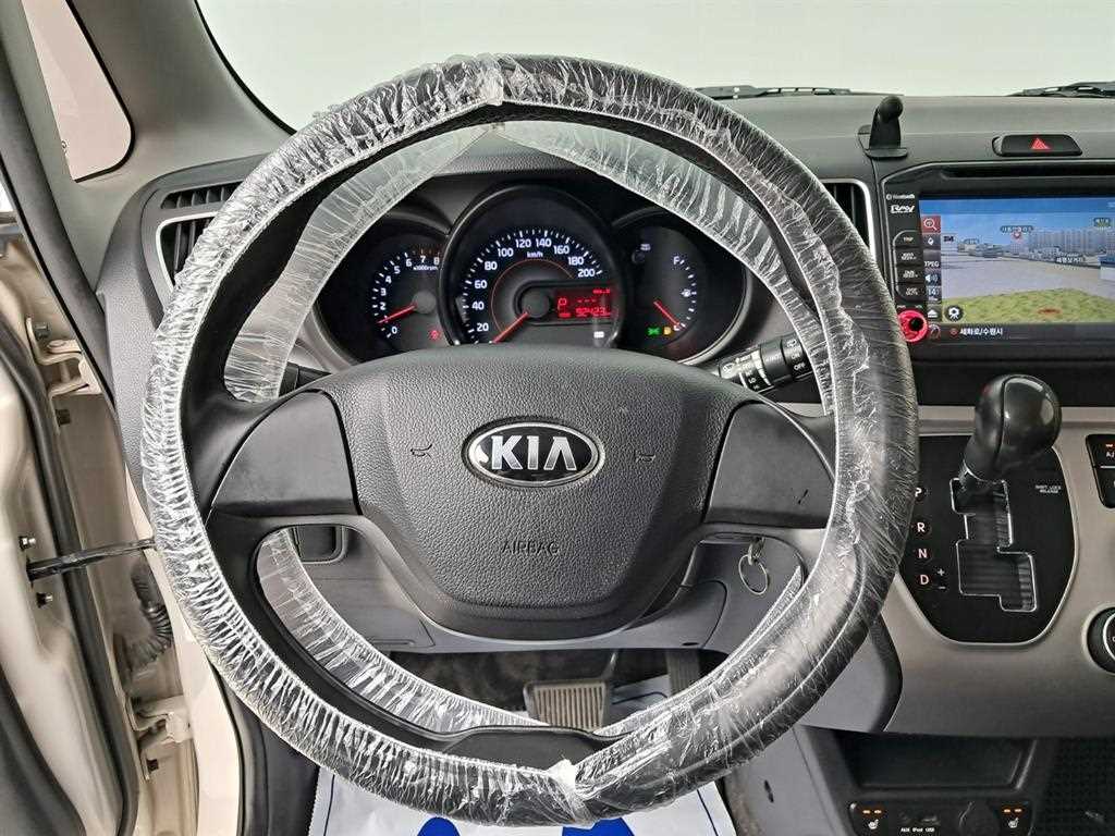 KIA Ray - Vista 7