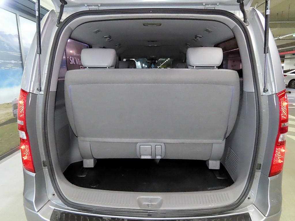 HYUNDAI Starex 2017 Gris - Importación desde Corea - HF Imports Iquique - Foto 16