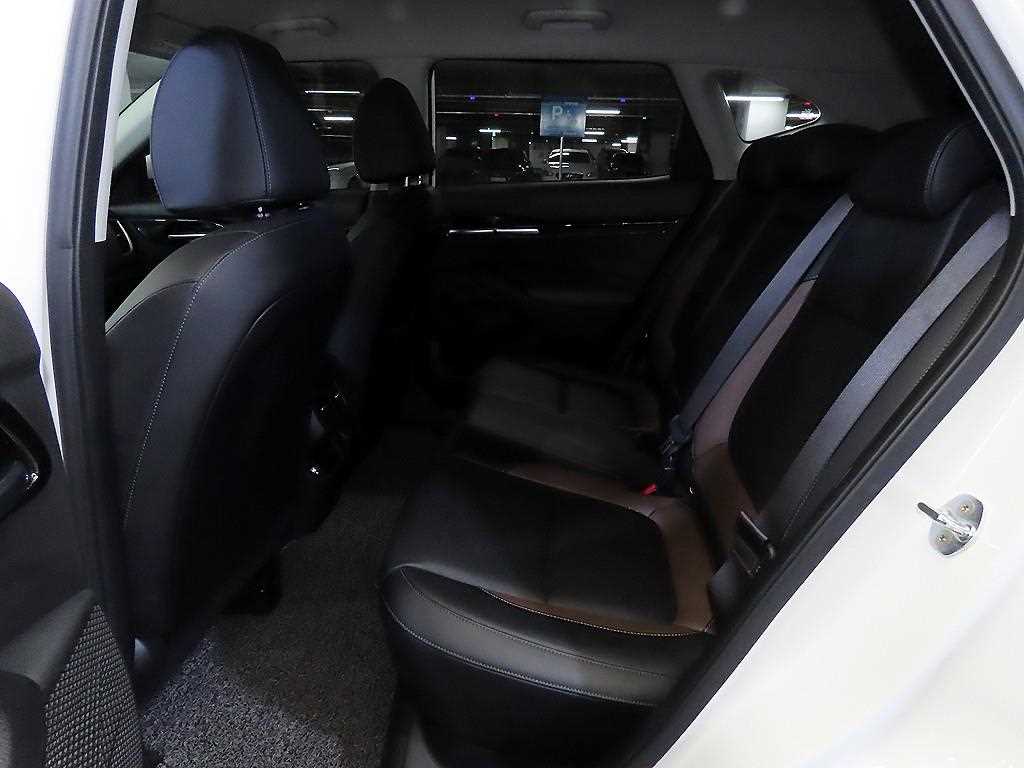 KIA Seltos - Vista 7