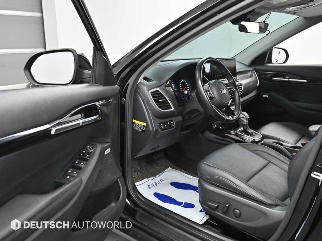 KIA Seltos - Vista 11