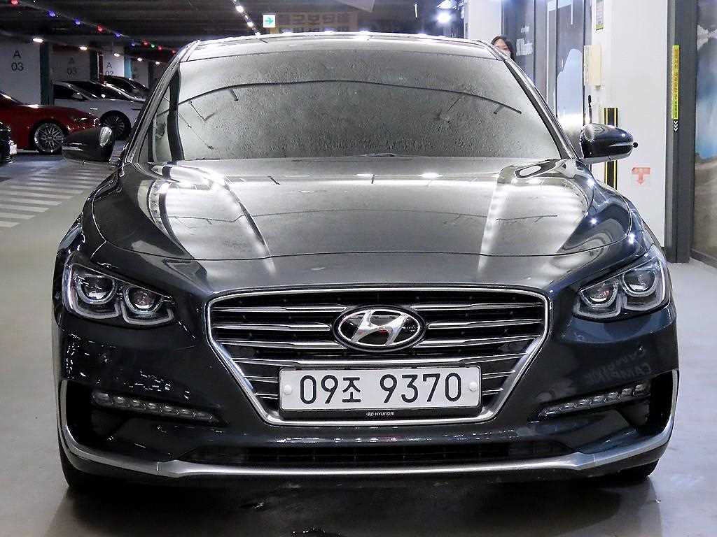 HYUNDAI Grandeur - Vista 2