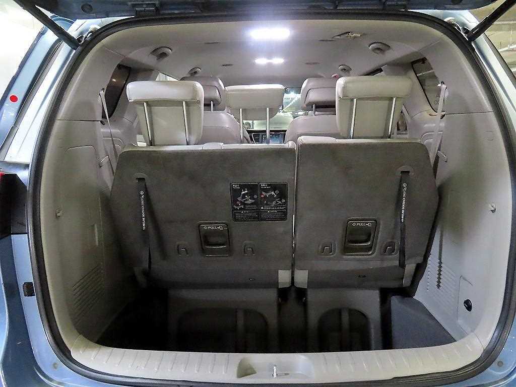 KIA Carnival 2016 skyblue - Importación desde Corea - HF Imports Iquique - Foto 17