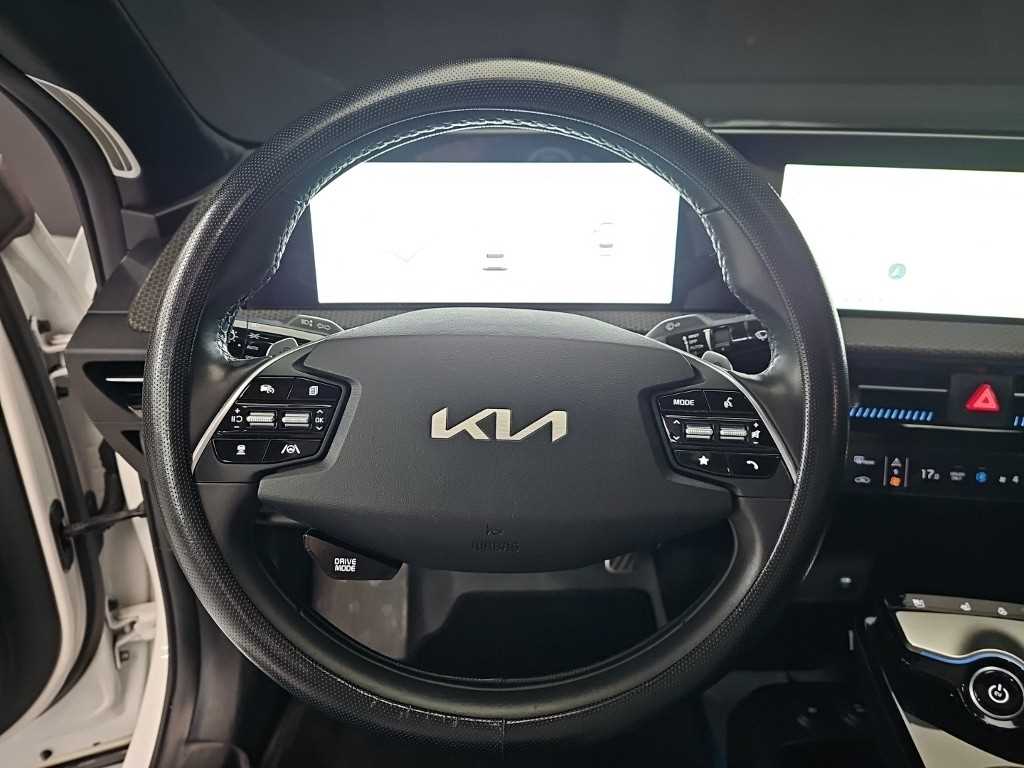 KIA EV6 - Vista 9