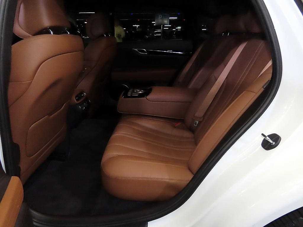 Genesis G80 - Vista 7