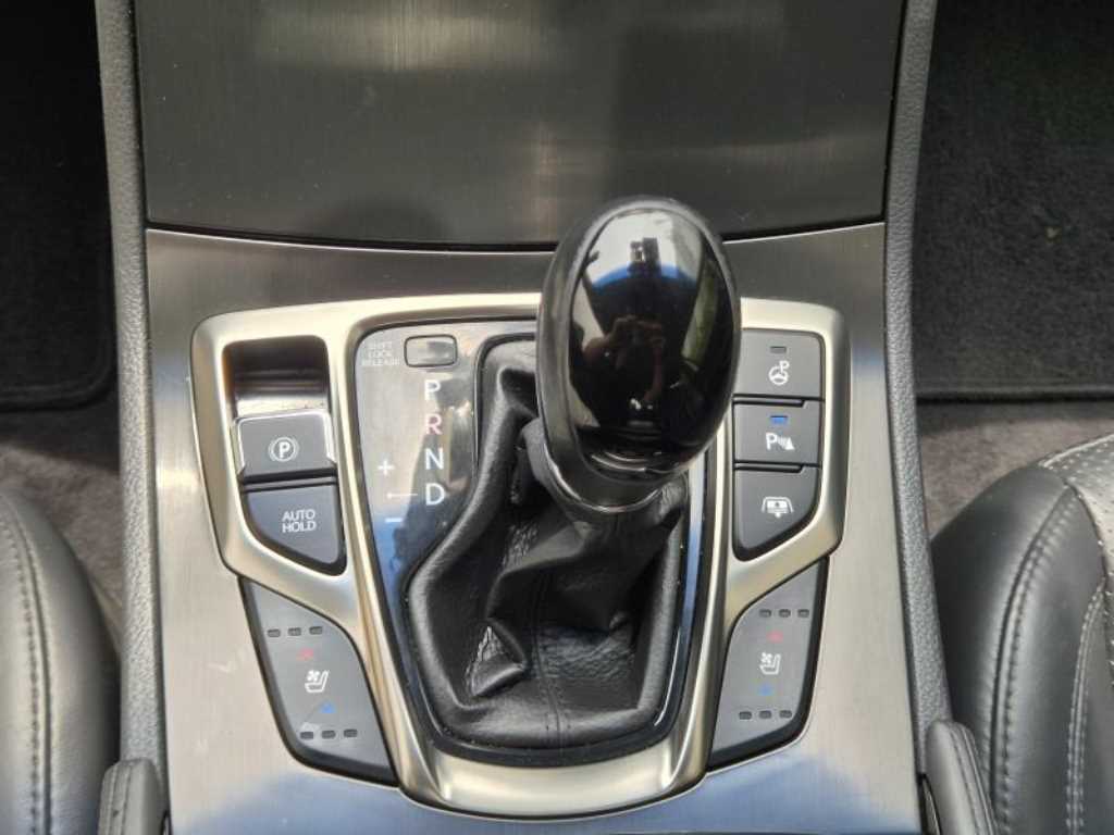 HYUNDAI Grandeur 2014 Negro - Importación desde Corea - HF Imports Iquique - Foto 19
