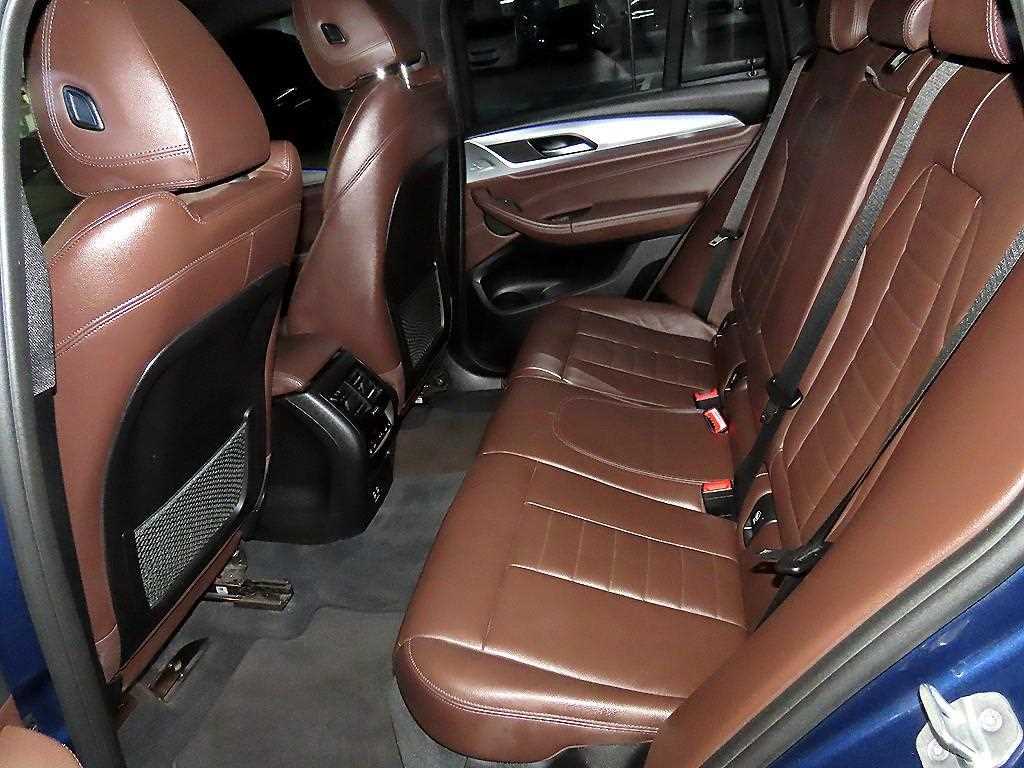 BMW X4 - Vista 7