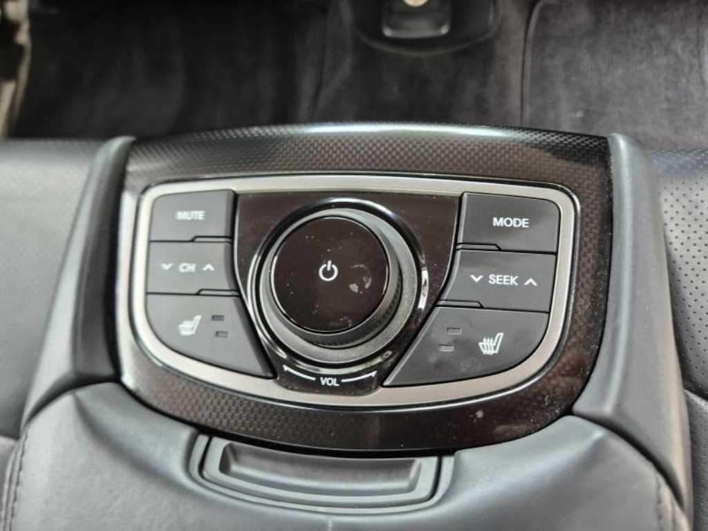 HYUNDAI Grandeur - Vista 10