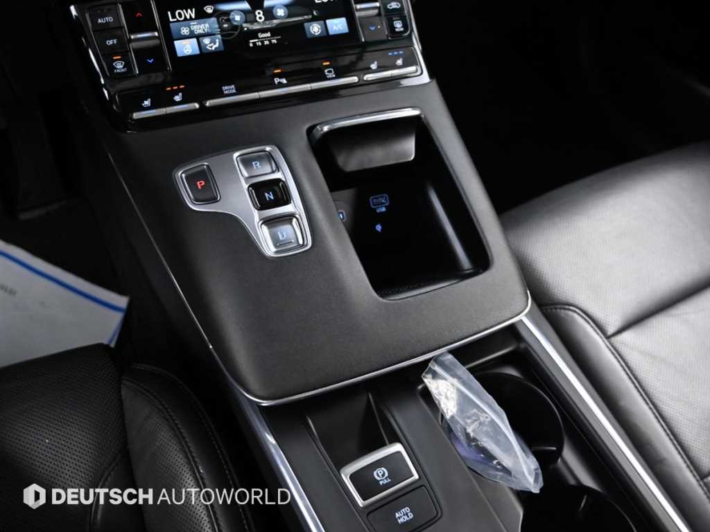 HYUNDAI Grandeur - Vista 9