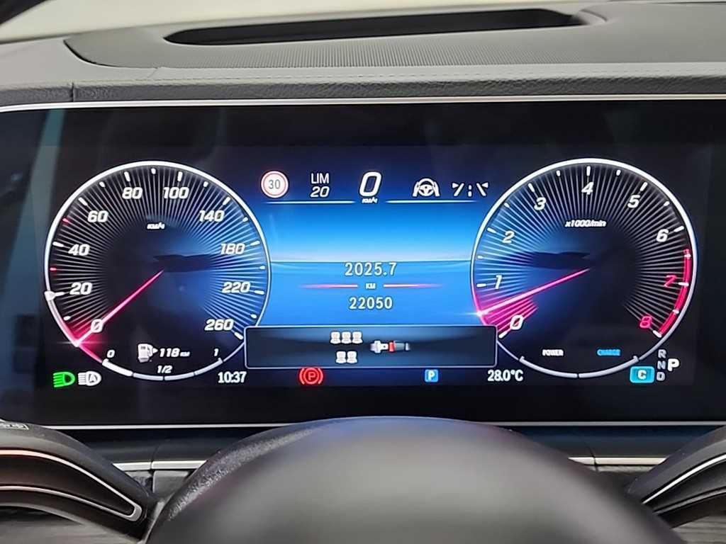 Mercedes Benz GLS Class - Vista 6