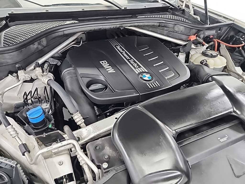 BMW X6 - Vista 5