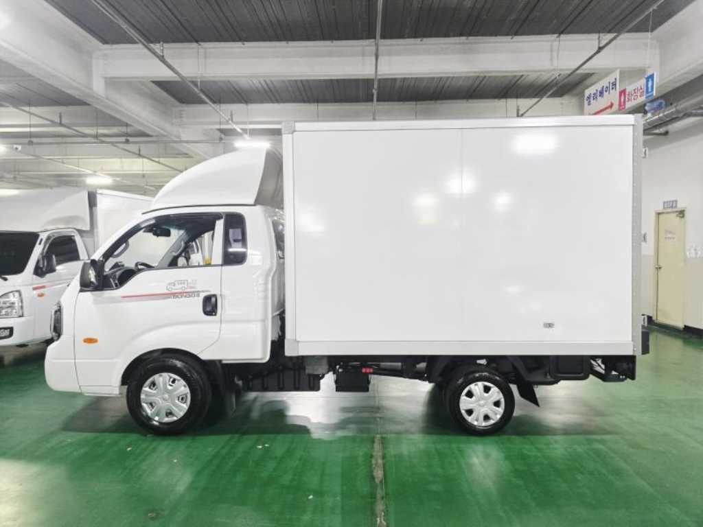Small Truck Normal Box(High Deck) - Vista 2