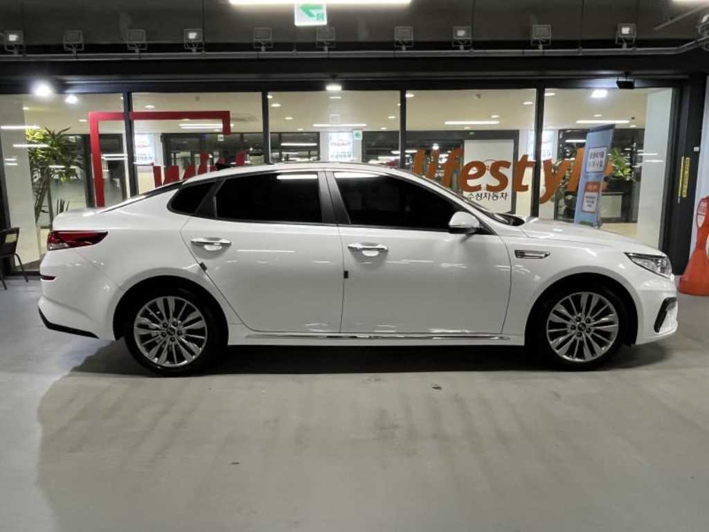 KIA K5 - Vista 3