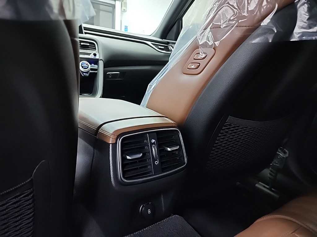 Genesis G70 2018 - Importación desde Corea - HF Imports Iquique - Foto 13