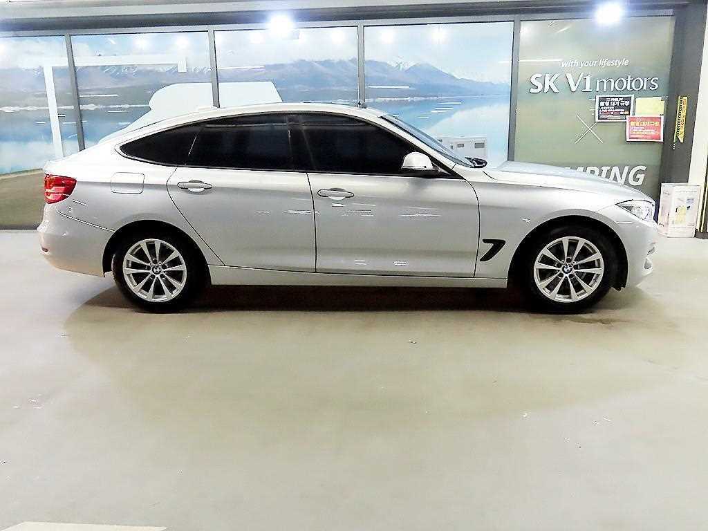 BMW Gran Turismo - Vista 3