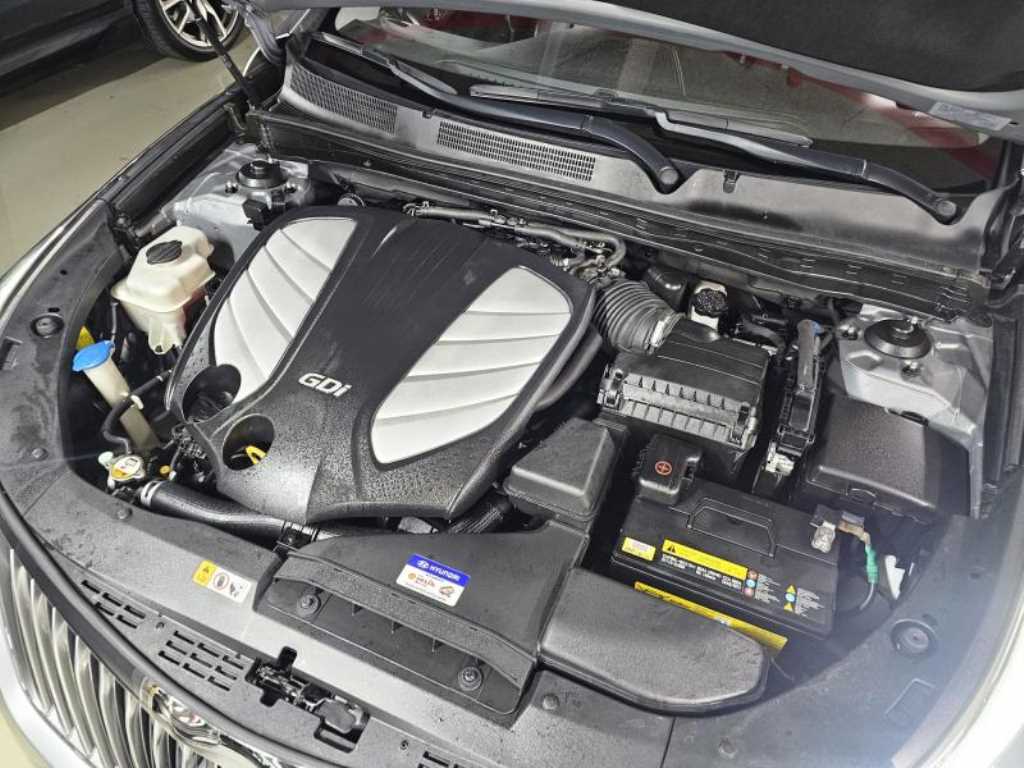 HYUNDAI Grandeur 2015 Gris - Importación desde Corea - HF Imports Iquique - Foto 18
