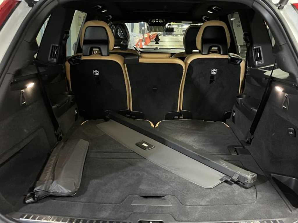 Volvo XC90 - Vista 12