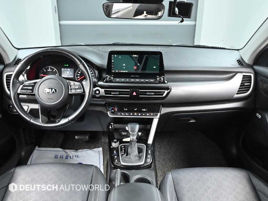 KIA Seltos - Vista 7