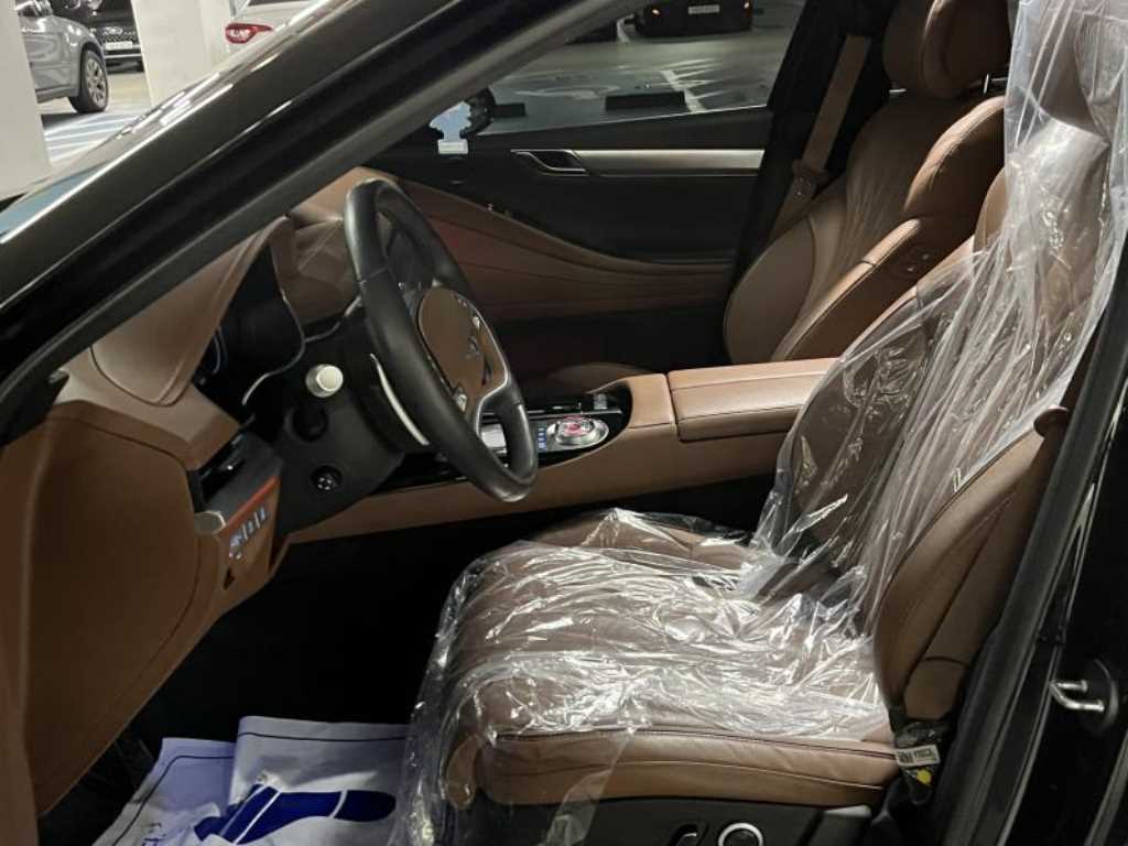 Genesis G80 - Vista 7