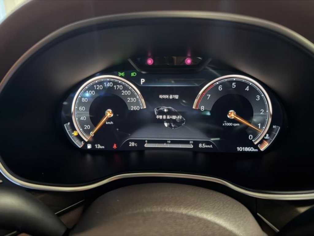 Genesis G80 - Vista 9