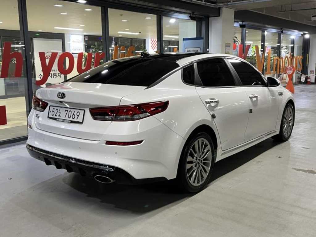 KIA K5 - Vista 4