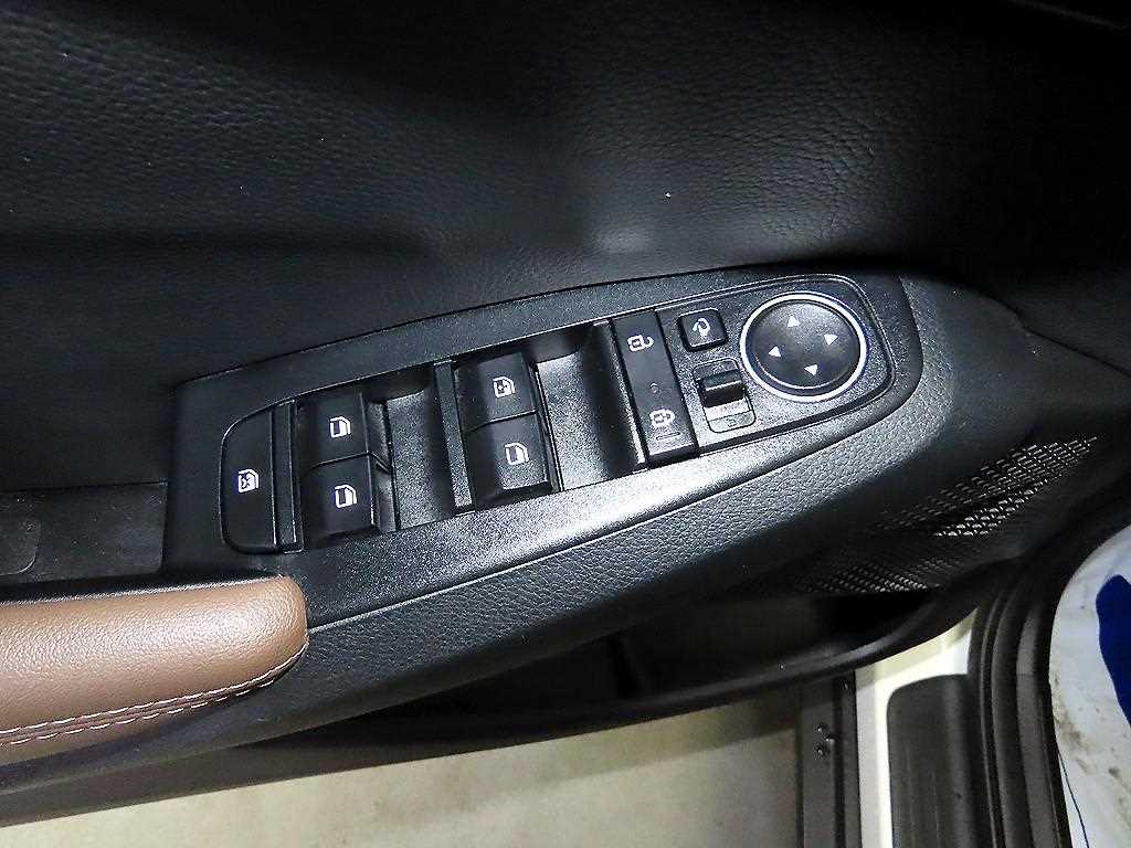 KIA Seltos 2023 - Importación desde Corea - HF Imports Iquique - Foto 13