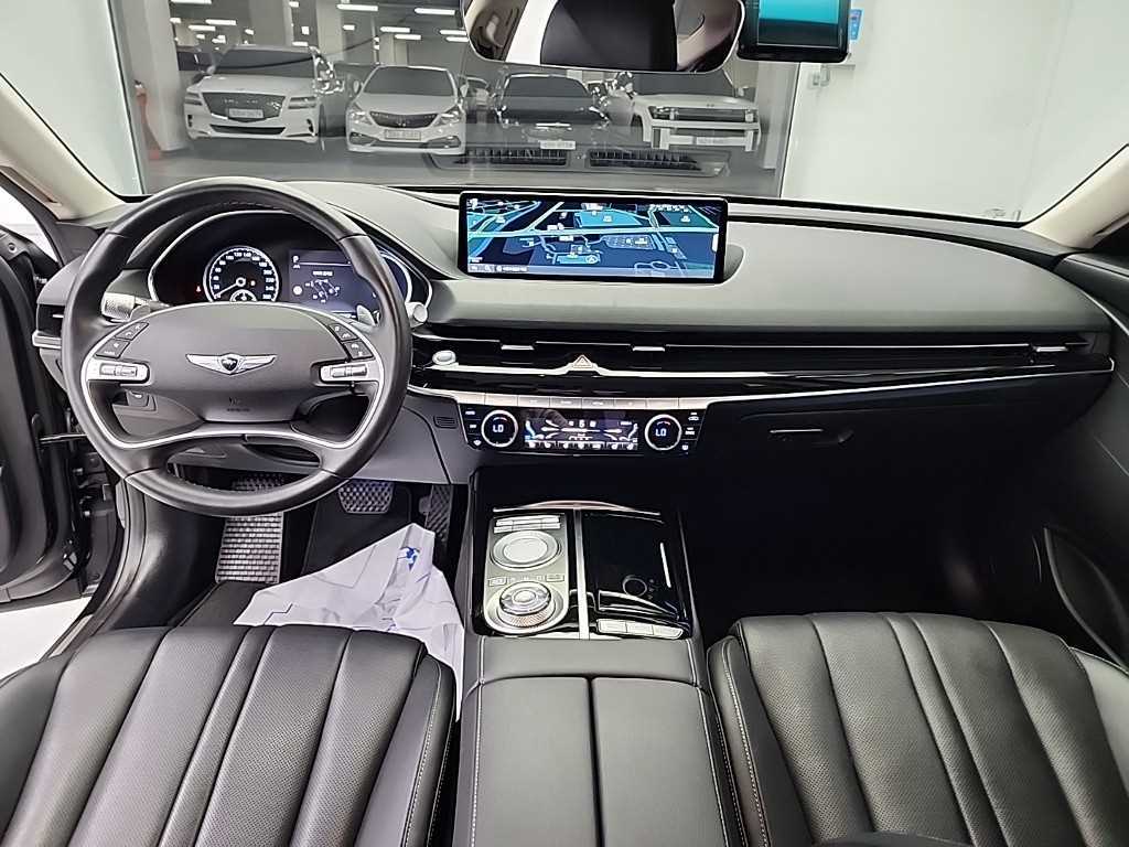 Genesis G80 - Vista 7