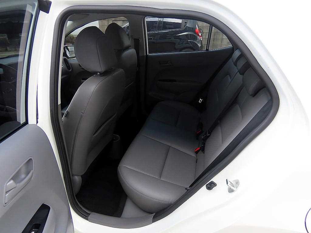 KIA Morning - Vista 6