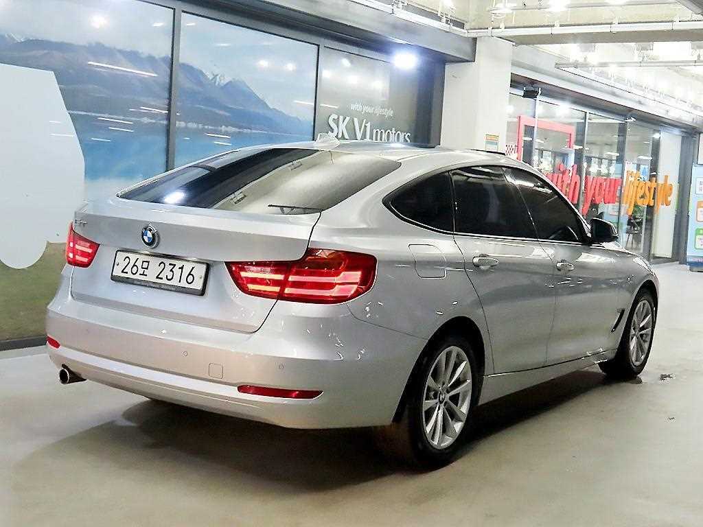 BMW Gran Turismo - Vista 4