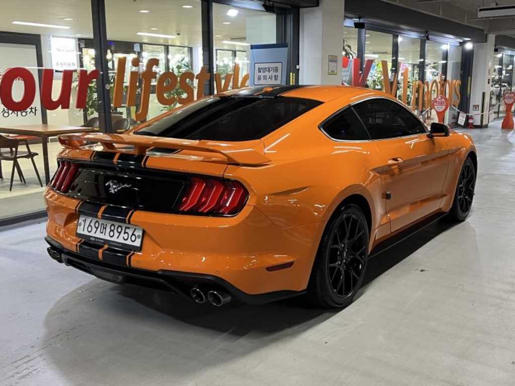 Ford Mustang - Vista 5