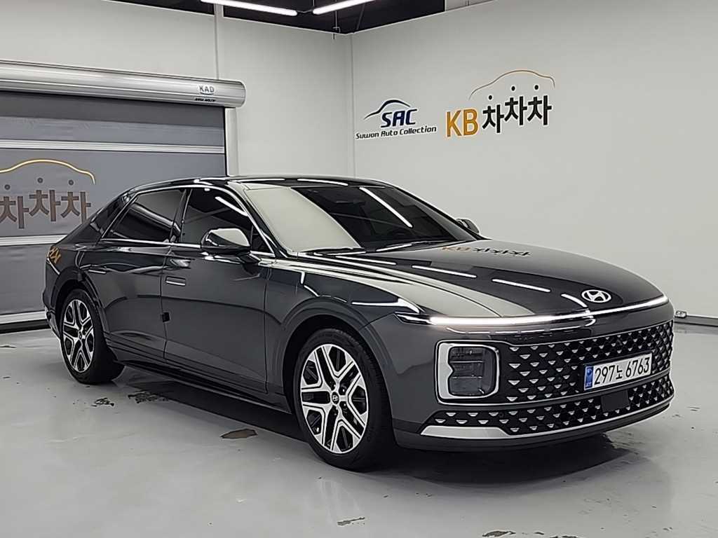 HYUNDAI Grandeur - Vista 4