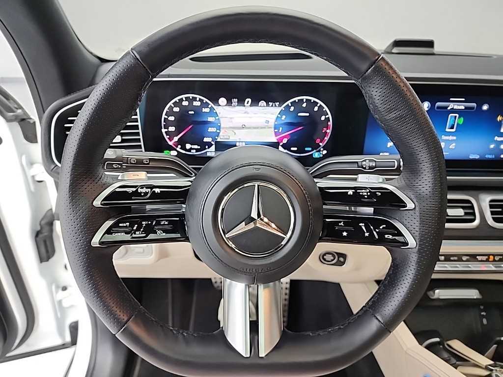 Mercedes Benz GLS Class - Vista 9