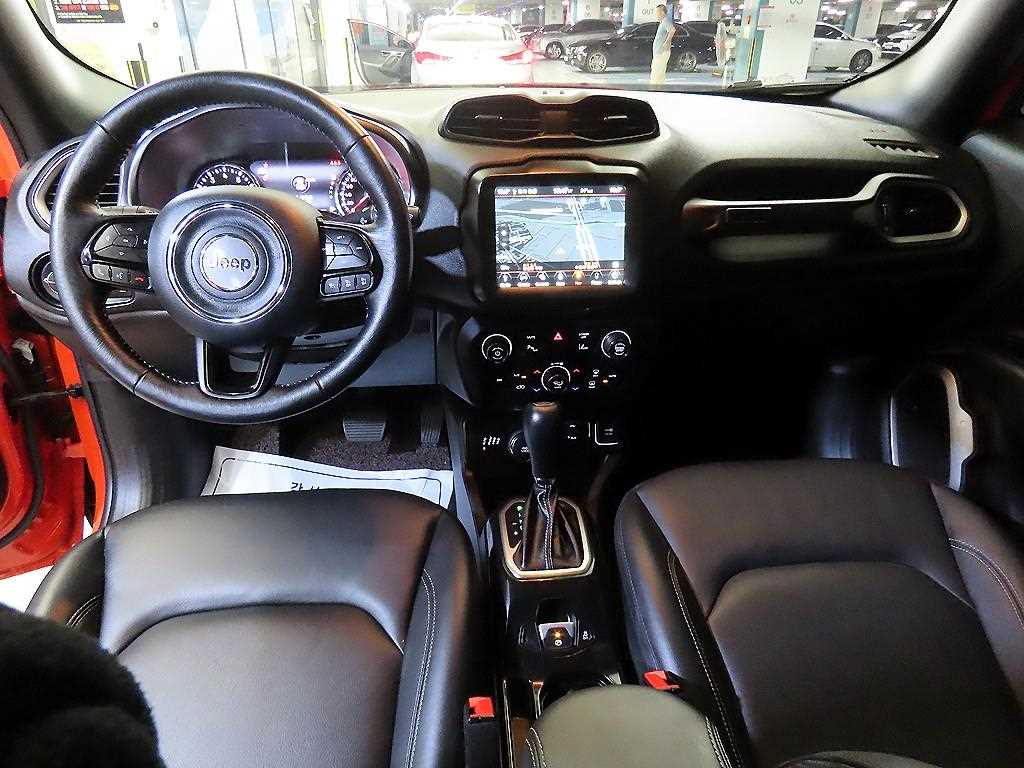 Jeep Renegade - Vista 10