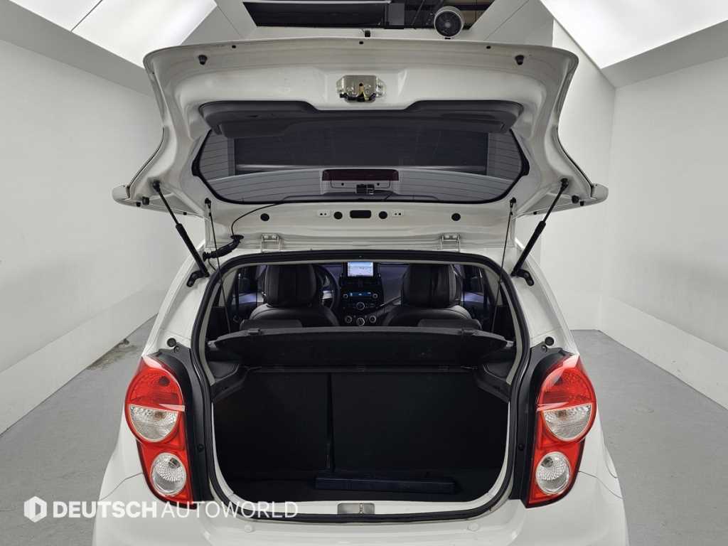 Chevrolet Spark 2014 Blanco - Importación desde Corea - HF Imports Iquique - Foto 19