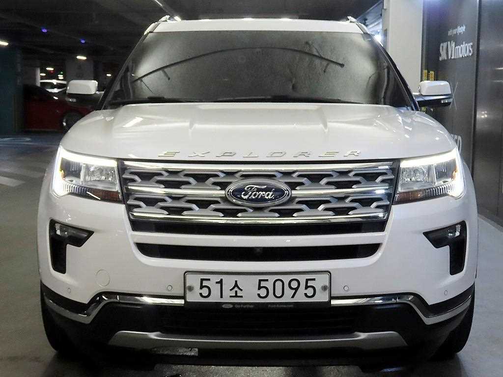 Ford Explorer - Vista 2